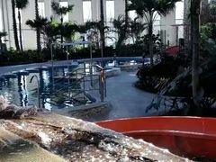 -中家鑫园温泉酒店鑫悦汤泉