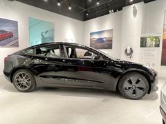 -TESLA 特斯拉(北京颐堤港体验店)