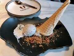 -The ROOF (通盈中心店)