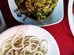 -龙巢盱眙龙虾·牛蛙·烧烤宵夜(八卦岭店)