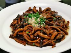 鱔絲-蝶园·装修中(BFC外滩金融中心店)