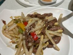 花生芽炒牛肋条-顺峰顺水顺德菜(第一百货店)