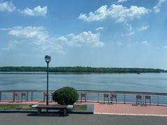 -甬妈妈湖畔里餐厅(唐山南湖旅游景区店)