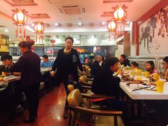 大堂-泉福居酱骨头自助广场(南大街商业步行街店)