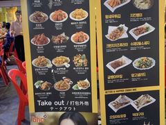 -BHC炸鸡(明洞总店)