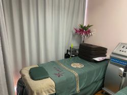 -亮丽妈妈·催乳通乳·产后恢复(万达店)