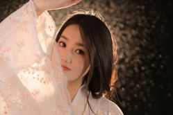 -汉仪华裳汉服馆(打浦桥店)