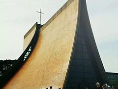 门面-路思义教堂