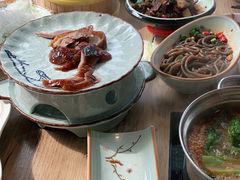 -龙聚德北京烤鸭(沙坪坝华宇A馆店)