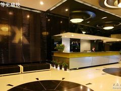 -富驿时尚酒店(上海徐家汇体育场馆店)