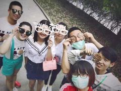 -燕西婚纱摄影工作室(友盛上都写字楼店)