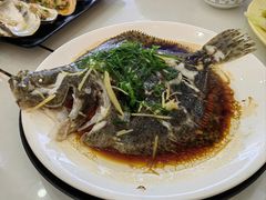 -覃记海鲜美食餐厅