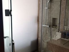 -珠海拱北口岸富华里中海雅高铂尔曼酒店
