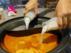 -生活如沸·顺德水牛奶火锅(大学路店)
