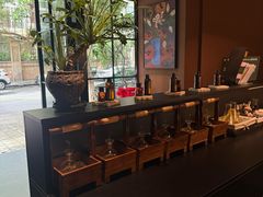 -泰·菩提树下[泰式按摩x精油SPAx肩颈头疗](新景店)