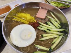 -拌来拌去石鍋拌飯(文鼎店)