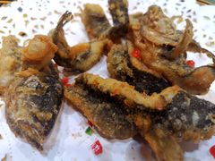 酥炸乌鱼-三辣馆