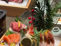 -蟹犇前•帝王蟹雪蟹(陆家嘴店)