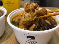 -荀记肉夹馍(三八家乐福店)