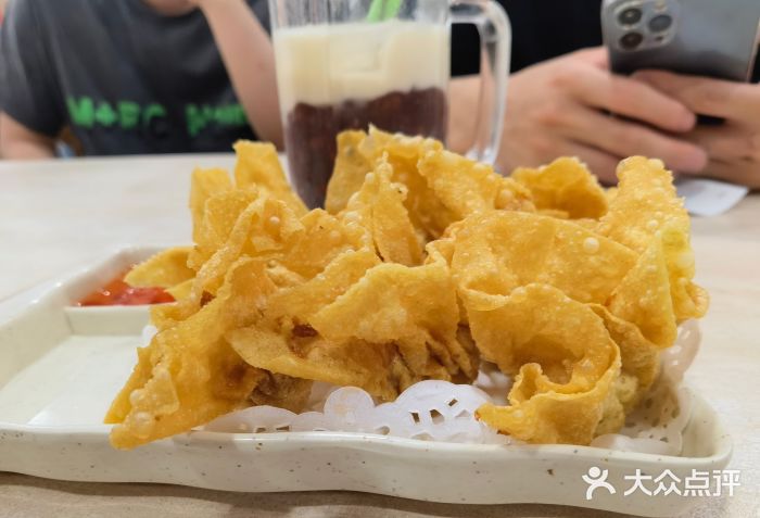 喜莲咖啡炸云吞图片