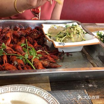 微辣 味道不错 虾是卤的 上虾的速度飞快