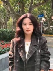 -丝语萱形象