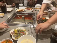 -海底捞火锅(旭辉MALL店)