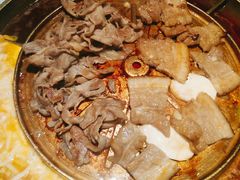 -猪啊牛呀羊啊铜盘烤肉(正大广场店)