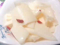 -东道煮牛肉火锅(重庆路店)