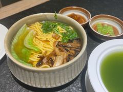 菌汤素面-安多素食(广仁寺路店)