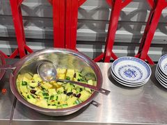 -大芊金重庆串串火锅(南京路店)