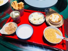 -九十九顶毡房(阜石路店)