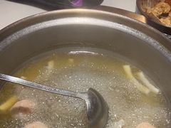 -喃喃椰·糟粕醋·椰子鸡火锅(七堡花园店)