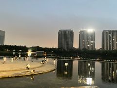 -南翔镇银翔湖公园