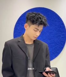 -Mdel楷模·接发·烫染