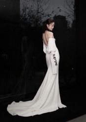 -Vera Wang婚纱礼服旗舰店