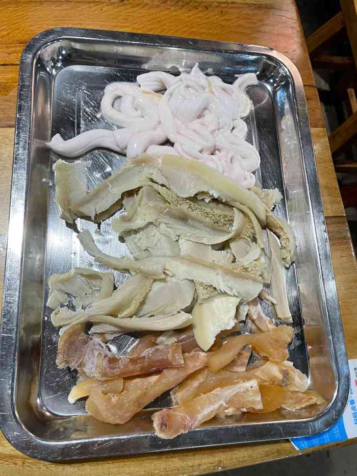 川东王牛杂火锅-"微雨气候,总是最适宜食火锅,偏偏牛羊肉卷.