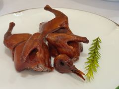 烤乳鸽-香雪海饭店中餐厅(人民桥店)
