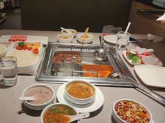 -海底捞火锅(银泰中心店)