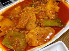 鲫鱼炖土豆-韩阳王石板烤肉