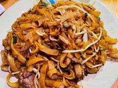 炒牛河-美食店(华贵路店)