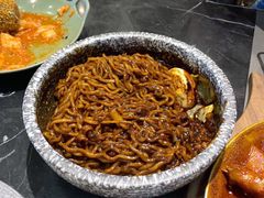 辣辣炸酱面-KCOOKING概念韩餐(世茂52+店)