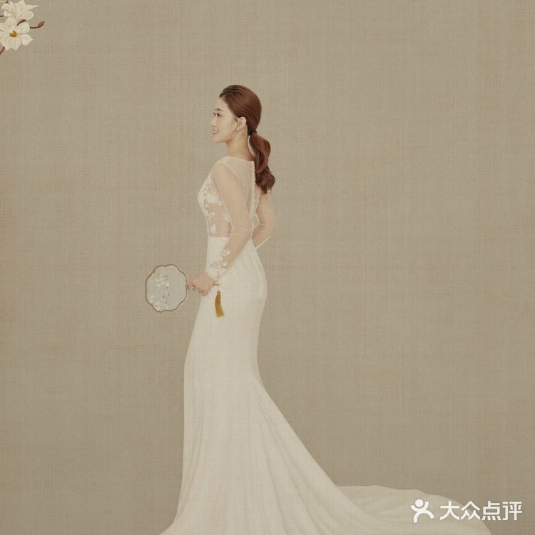 工笔画婚纱照成片 满屏的中国风 越简单越高级