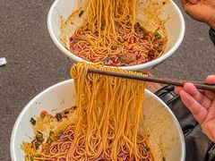 -李与白包子铺(桐梓林店)