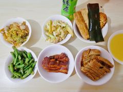把子肉-老济南药膳把子肉(周公祠街店)
