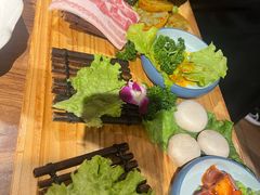 -明洞阿姨·韩式酱蟹烤肉·创意料理(三元桥店)