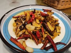 -一朵菌·野生菌探索家火锅(南亚店)