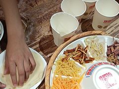 -怪噜范·老贵阳街头名小吃(鸿通城店)