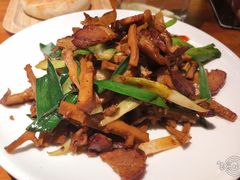 -黑鸡小馆(金源店)