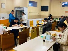 大堂-洪峰浩老北京烧饼夹肉(角门路店)